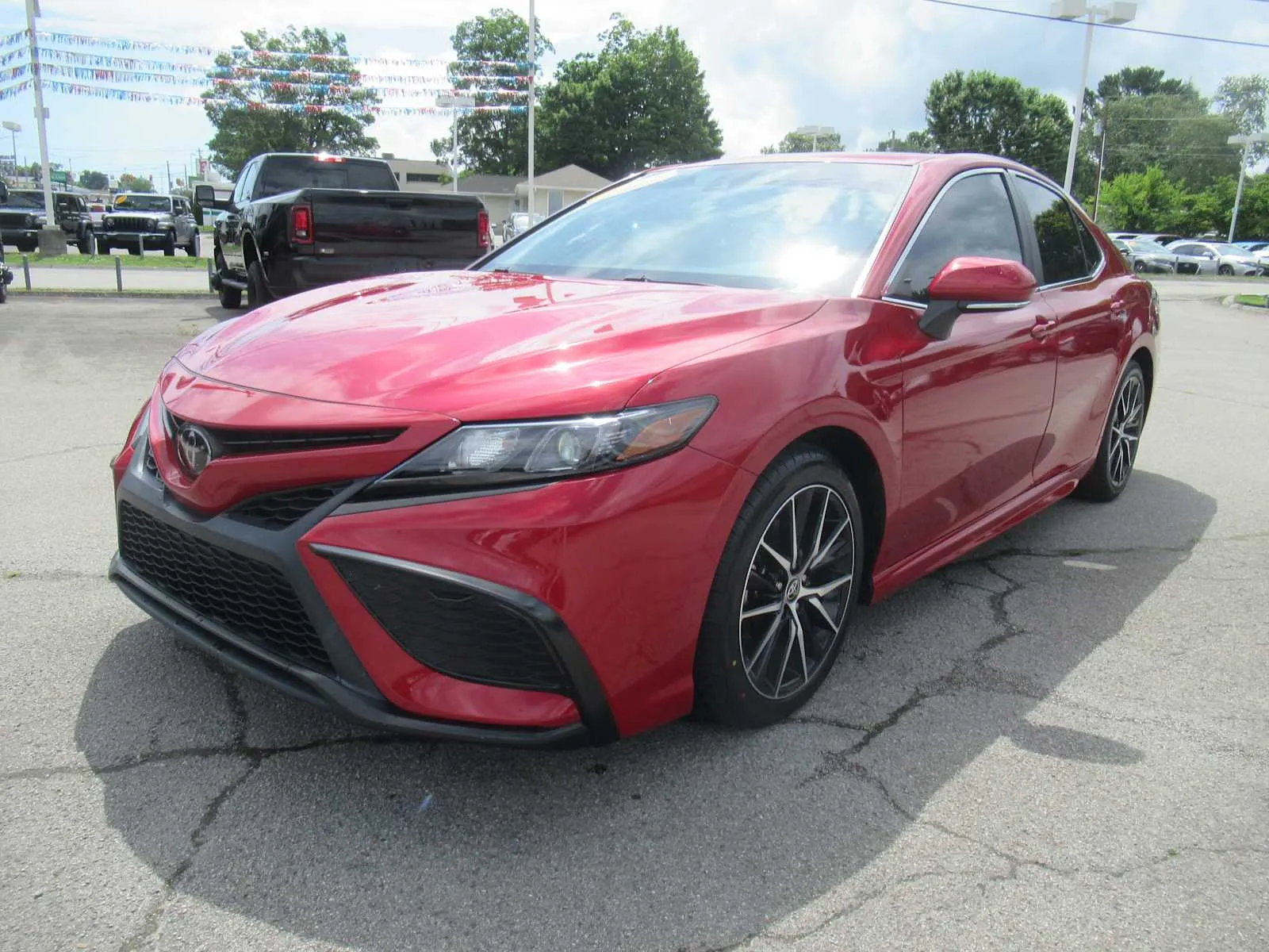 Red 2022 Toyota Camry SE for sale in Jefferson City, TN