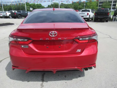 More photos of 2022 Toyota Camry SE at Farris Motor Company - Jefferson City, TN