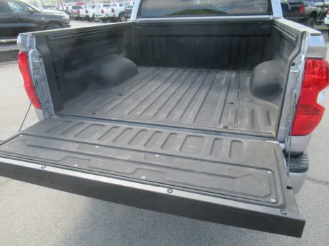 More photos of 2021 Toyota Tundra Limited at Farris Motor Company - Jefferson City, TN