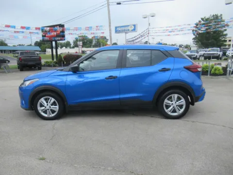 Photos of 2023 Nissan Kicks S for sale in Jefferson City, TN at Farris Motor Company - Jefferson City