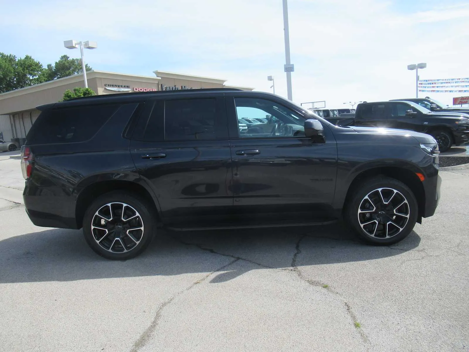 2024 Chevrolet Tahoe RST - Photo 9