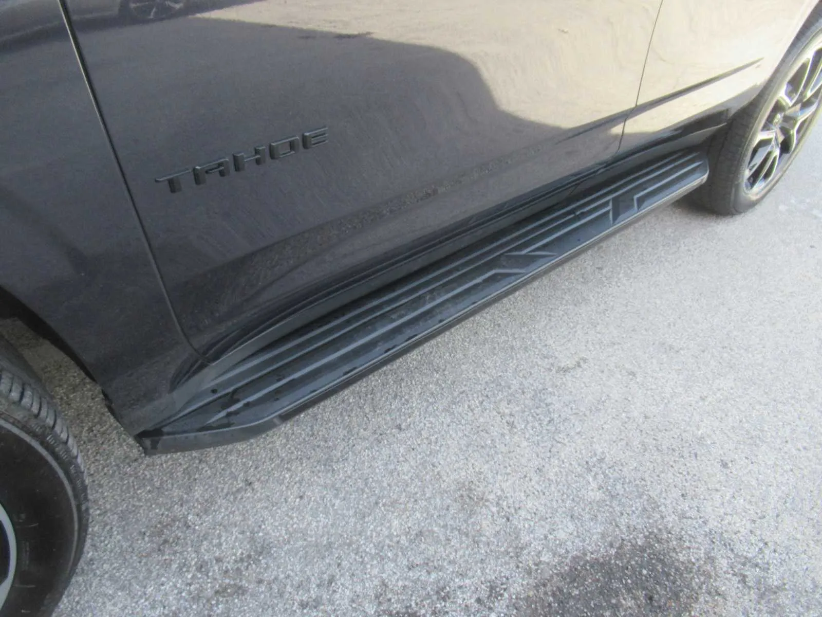 2024 Chevrolet Tahoe RST - Photo 15