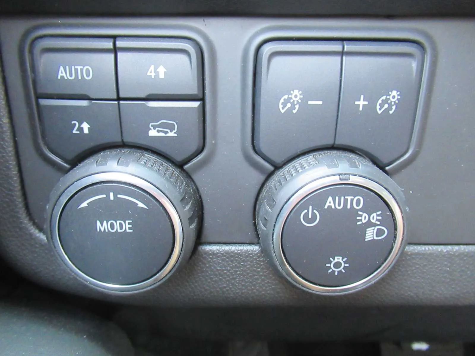 2024 Chevrolet Tahoe RST - Photo 27