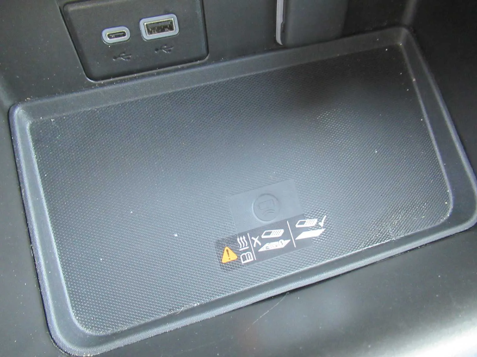 2024 Chevrolet Tahoe RST - Photo 33