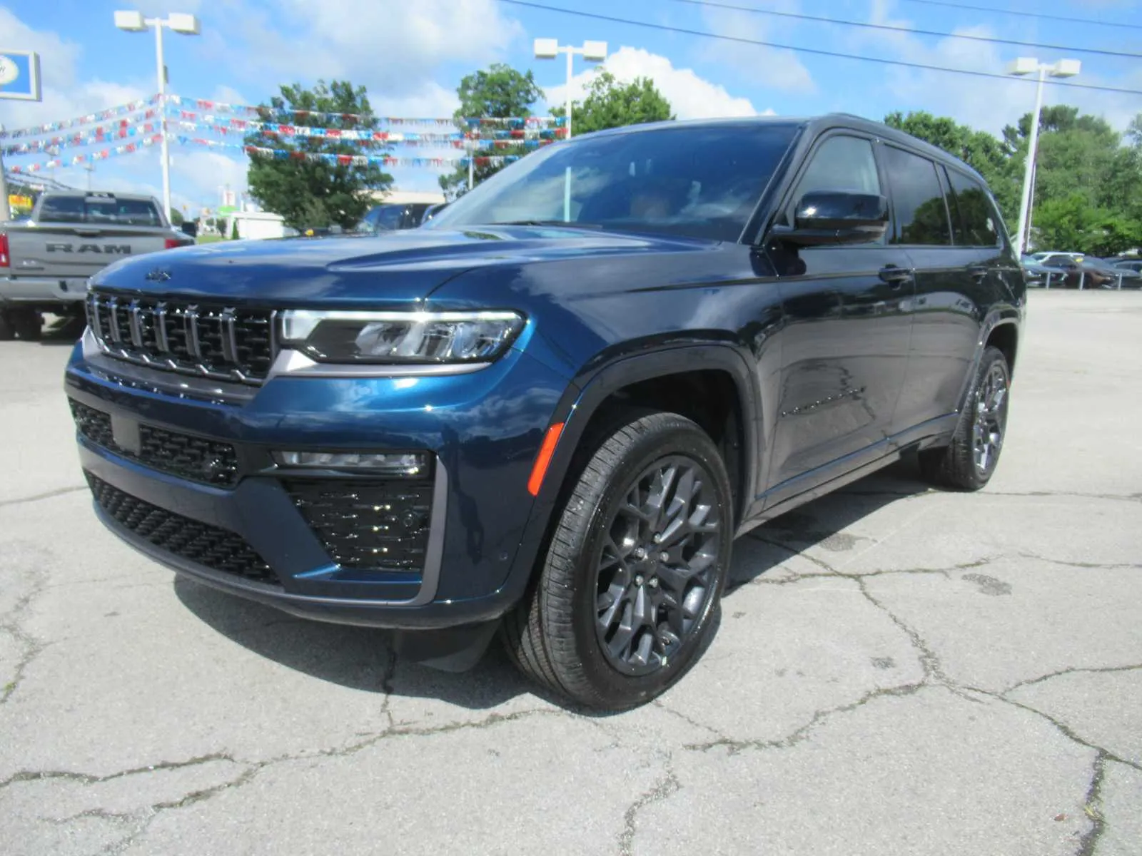 Blue 2026 Jeep Grand Cherokee L Summit for sale in Jefferson City, TN