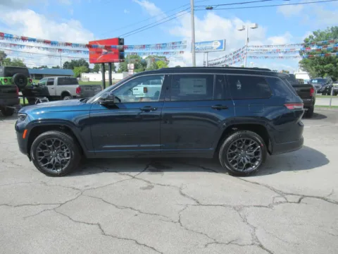 Photos of 2026 Jeep Grand Cherokee L Summit for sale in Jefferson City, TN at Farris Motor Company - Jefferson City