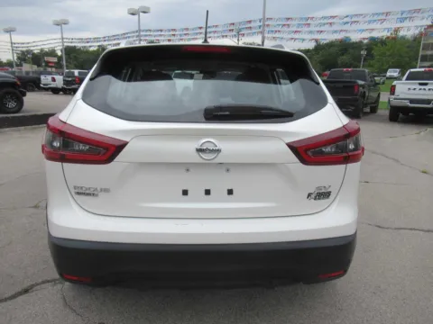 More photos of 2022 Nissan Rogue Sport SV at Farris Motor Company - Jefferson City, TN