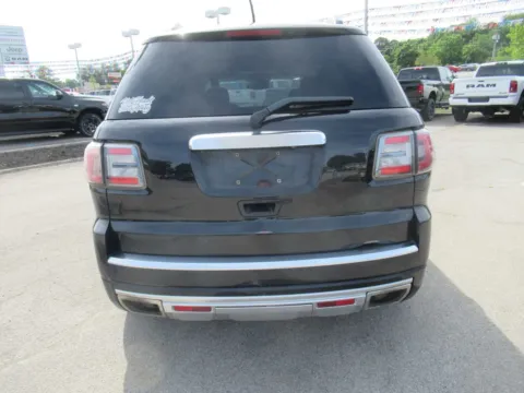 More photos of 2014 GMC Acadia Denali at Farris Motor Company - Jefferson City, TN
