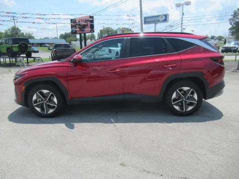 Photos of 2025 Hyundai Tucson SEL for sale in Jefferson City, TN at Farris Motor Company - Jefferson City
