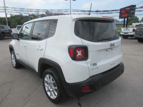 Another view of 2023 Jeep Renegade Latitude for sale in Jefferson City, TN at Farris Motor Company - Jefferson City