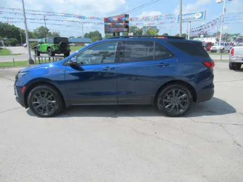 Photos of 2023 Chevrolet Equinox RS for sale in Jefferson City, TN at Farris Motor Company - Jefferson City