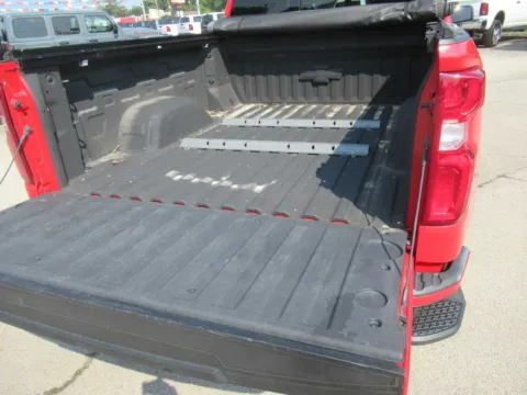 More photos of 2019 Chevrolet Silverado 1500 RST at Farris Motor Company - Jefferson City, TN
