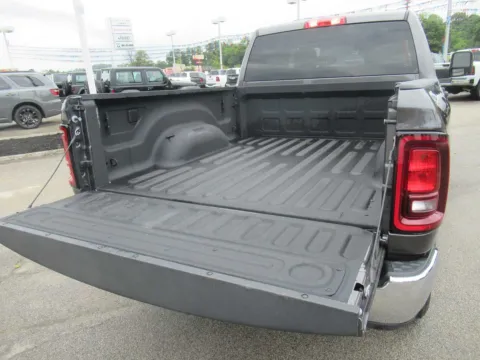 More photos of 2025 Ram 2500 Big Horn at Farris Motor Company - Jefferson City, TN