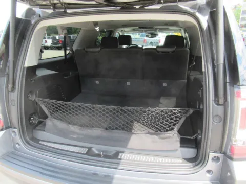 More photos of 2019 GMC Yukon XL SLT at Farris Motor Company - Jefferson City, TN