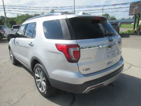 Another view of 2017 Ford Explorer Limited for sale in Jefferson City, TN at Farris Motor Company - Jefferson City