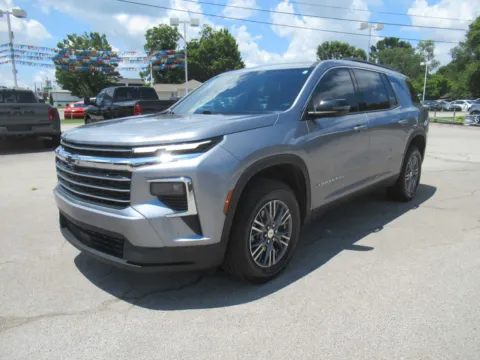 Gray 2026 Chevrolet Traverse FWD LT for sale in Jefferson City, TN