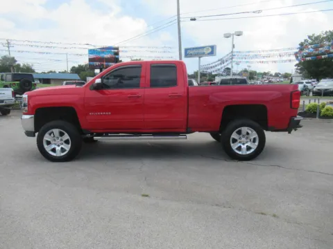 Photos of 2017 Chevrolet Silverado 1500 LT for sale in Jefferson City, TN at Farris Motor Company - Jefferson City
