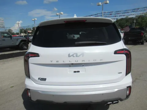 More photos of 2024 Kia Telluride SX at Farris Motor Company - Jefferson City, TN