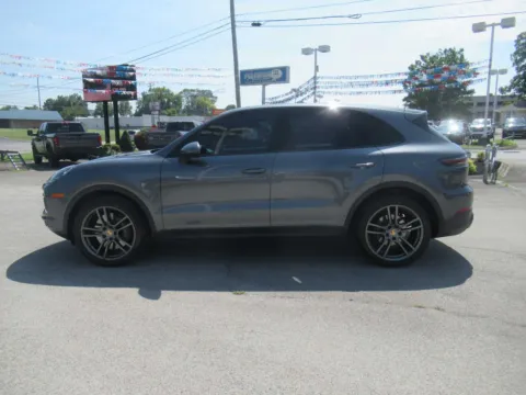 Photos of 2021 Porsche Cayenne for sale in Jefferson City, TN at Farris Motor Company - Jefferson City