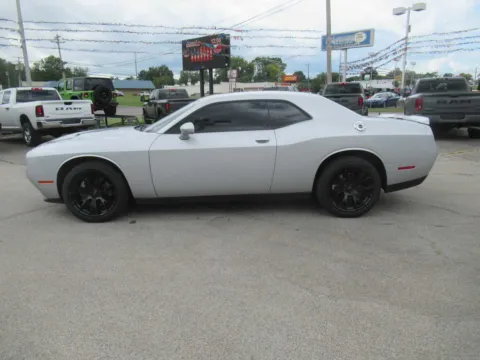 Photos of 2021 Dodge Challenger SXT for sale in Jefferson City, TN at Farris Motor Company - Jefferson City