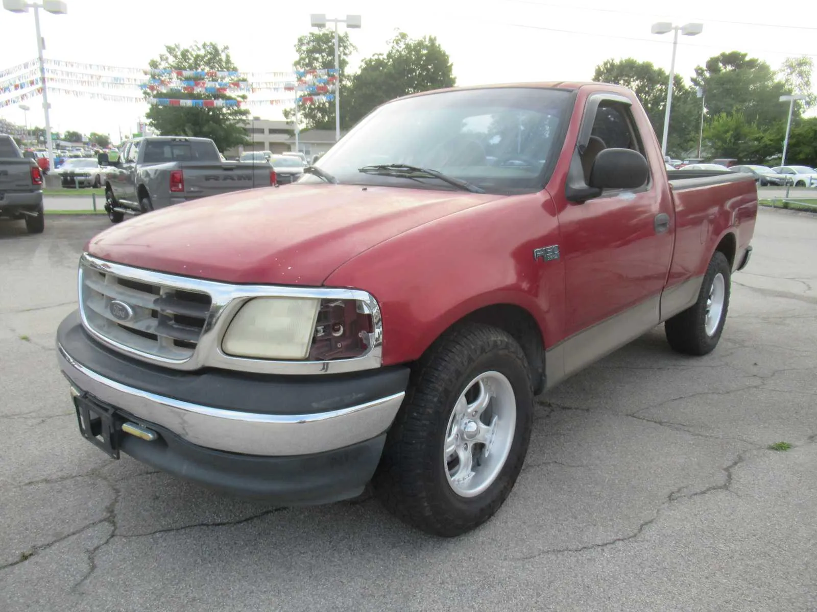 Red 2001 Ford F-150 XL for sale in Jefferson City, TN
