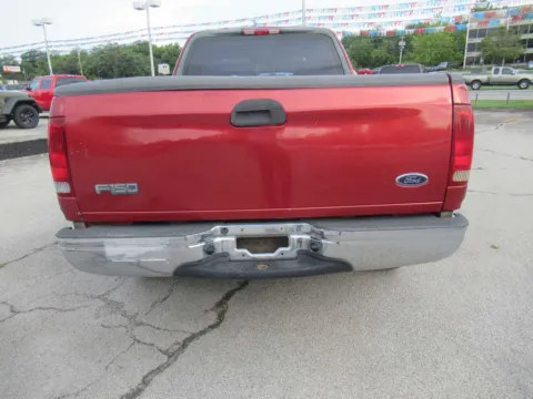 More photos of 2001 Ford F-150 XL at Farris Motor Company - Jefferson City, TN