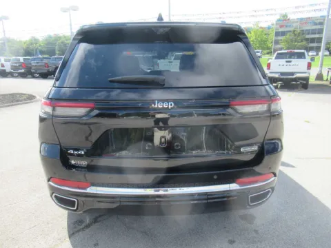 More photos of 2022 Jeep Grand Cherokee Overland at Farris Motor Company - Jefferson City, TN