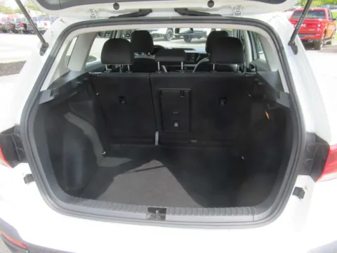 More photos of 2022 Volkswagen Taos S at Farris Motor Company - Jefferson City, TN