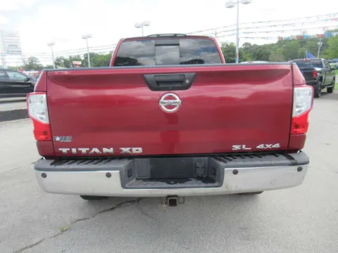 More photos of 2016 Nissan Titan XD SL at Farris Motor Company - Jefferson City, TN
