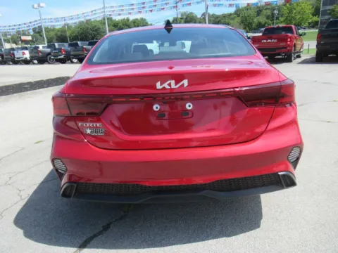 More photos of 2023 Kia Forte LXS at Farris Motor Company - Jefferson City, TN