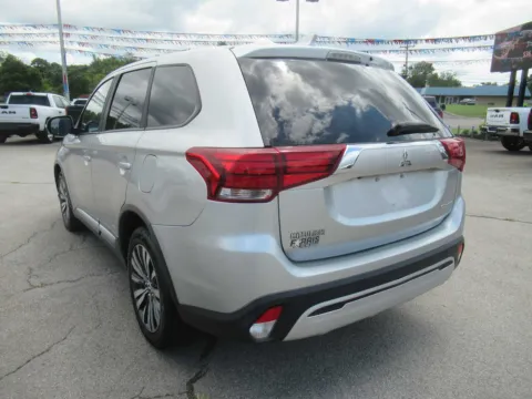 Another view of 2019 Mitsubishi Outlander SE for sale in Jefferson City, TN at Farris Motor Company - Jefferson City
