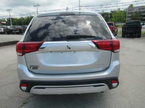 More photos of 2019 Mitsubishi Outlander SE at Farris Motor Company - Jefferson City, TN