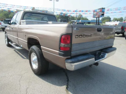 Another view of 2000 Dodge Ram 2500 for sale in Jefferson City, TN at Farris Motor Company - Jefferson City