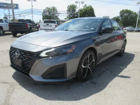 Gray 2024 Nissan Altima 2.5 SR for sale in Jefferson City, TN