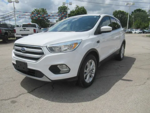 White 2017 Ford Escape SE for sale in Jefferson City, TN