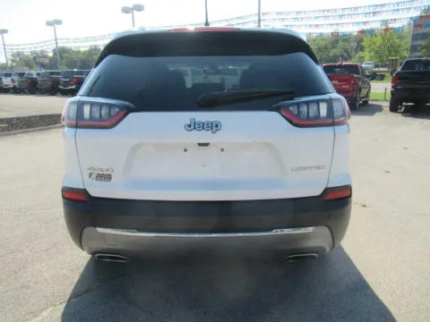 More photos of 2020 Jeep Cherokee Limited at Farris Motor Company - Jefferson City, TN