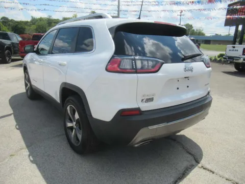 Another view of 2019 Jeep Cherokee Limited for sale in Jefferson City, TN at Farris Motor Company - Jefferson City