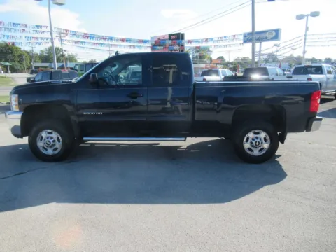 Photos of 2011 Chevrolet Silverado 2500 HD LT for sale in Jefferson City, TN at Farris Motor Company - Jefferson City