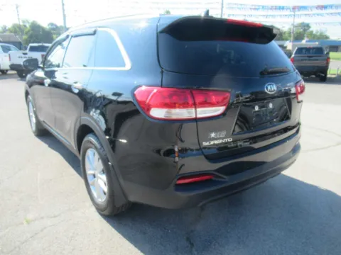 Another view of 2018 Kia Sorento LX for sale in Jefferson City, TN at Farris Motor Company - Jefferson City