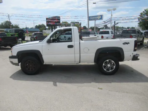 Photos of 2001 Chevrolet Silverado 1500 for sale in Jefferson City, TN at Farris Motor Company - Jefferson City
