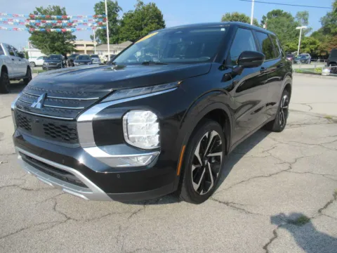 Black 2024 Mitsubishi Outlander SE for sale in Jefferson City, TN