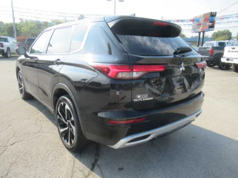 Another view of 2024 Mitsubishi Outlander SE for sale in Jefferson City, TN at Farris Motor Company - Jefferson City