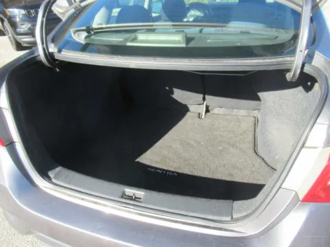 More photos of 2019 Nissan Sentra SV at Farris Motor Company - Jefferson City, TN