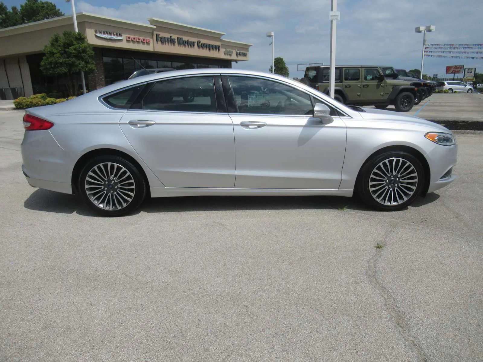 2018 Ford Fusion SE - Photo 7