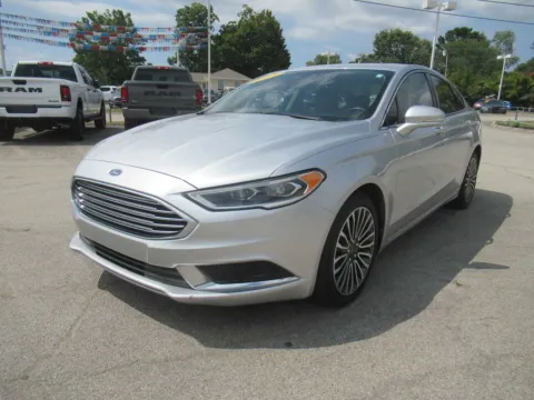 Silver 2018 Ford Fusion SE for sale in Jefferson City, TN