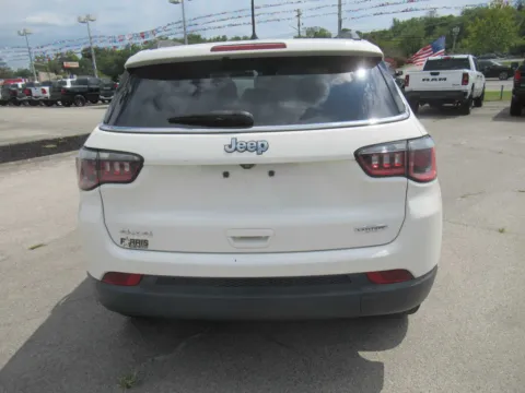 More photos of 2018 Jeep Compass Latitude at Farris Motor Company - Jefferson City, TN