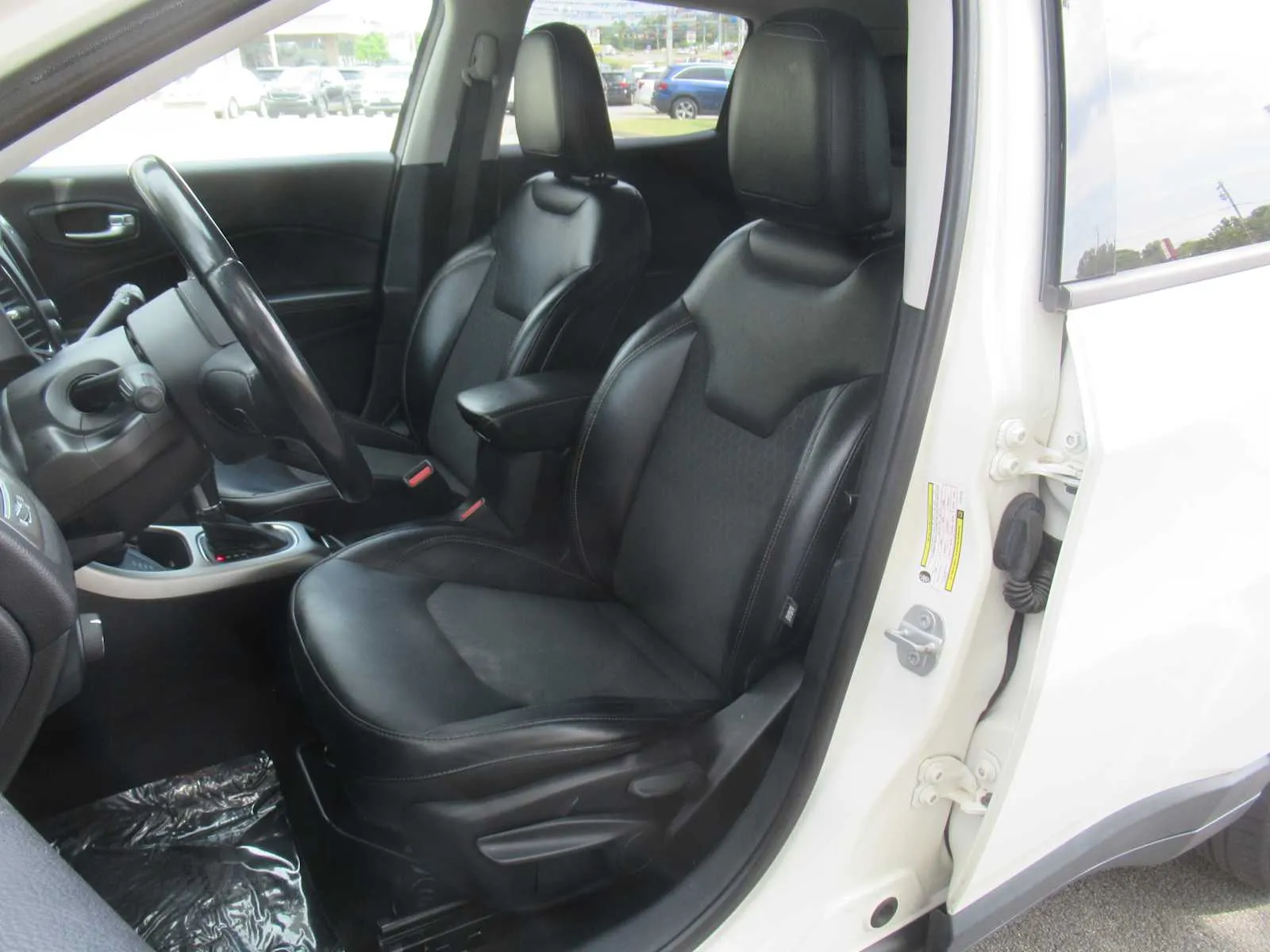 2018 Jeep Compass Latitude - Photo 11