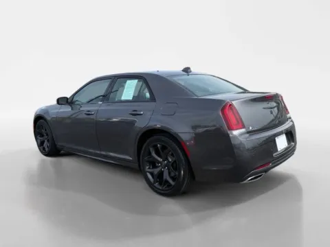 Another view of 2022 Chrysler 300 Touring L for sale in Jefferson City, TN at Farris Motor Company - Jefferson City