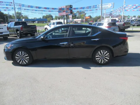 Photos of 2025 Nissan Altima SV for sale in Jefferson City, TN at Farris Motor Company - Jefferson City