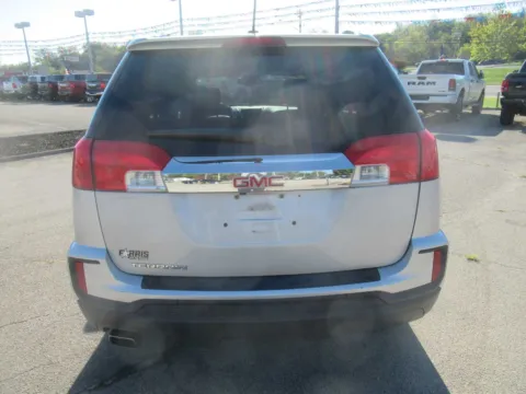 More photos of 2017 GMC Terrain SLE at Farris Motor Company - Jefferson City, TN